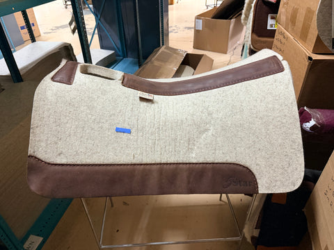 The Performer 1” 32x32 - #689